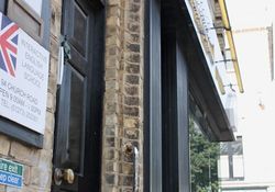 br15a7.jpg (11729 bytes)